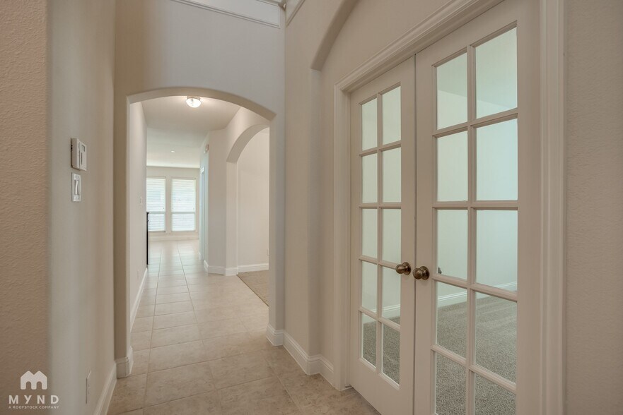 Building Photo - 3324 Damsel Sauvage Ln