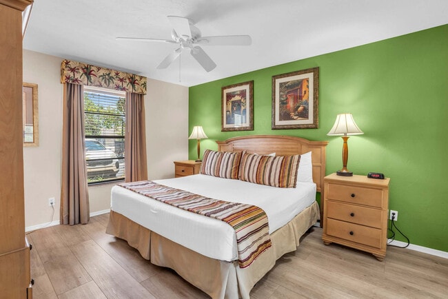 Building Photo - 600 Neapolitan Way