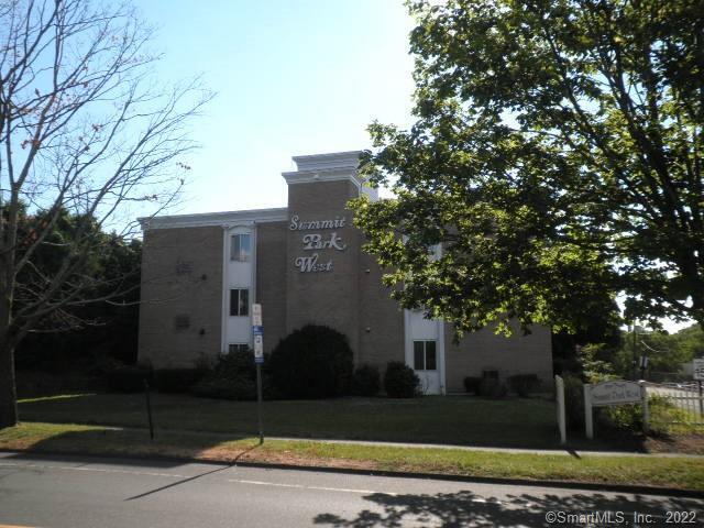 Primary Photo - 73 Park Ave