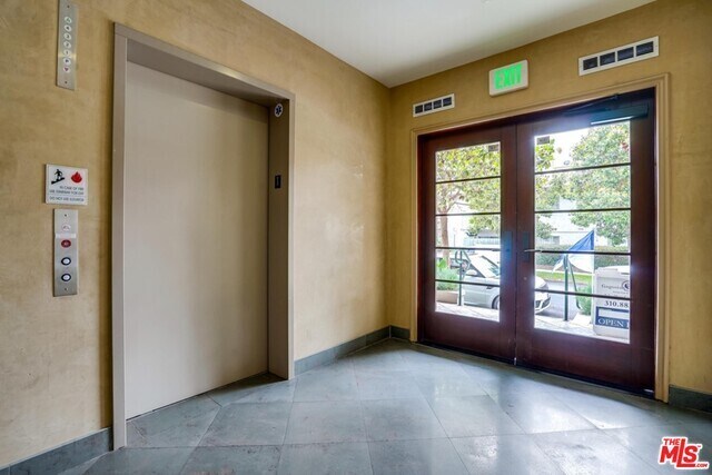 Building Photo - 10707 Missouri Ave