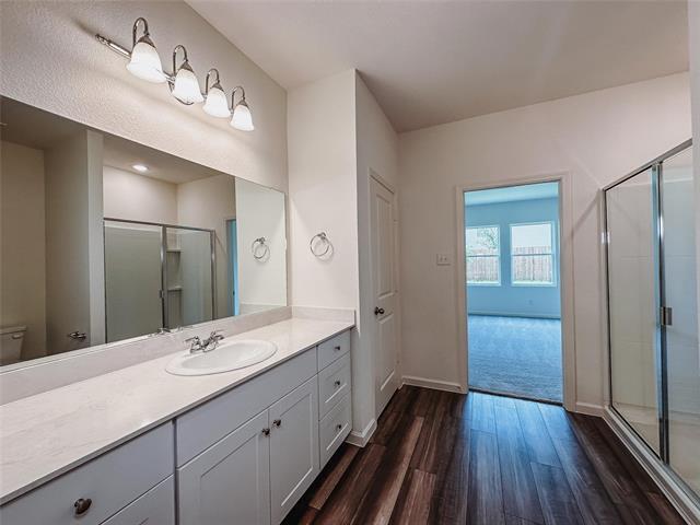 Building Photo - 1637 Whitworth Dr