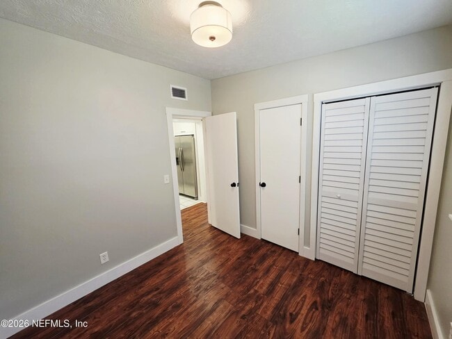 Building Photo - 2146 Antilles Ct