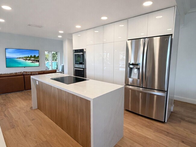 Building Photo - 311 NW 201st Ave