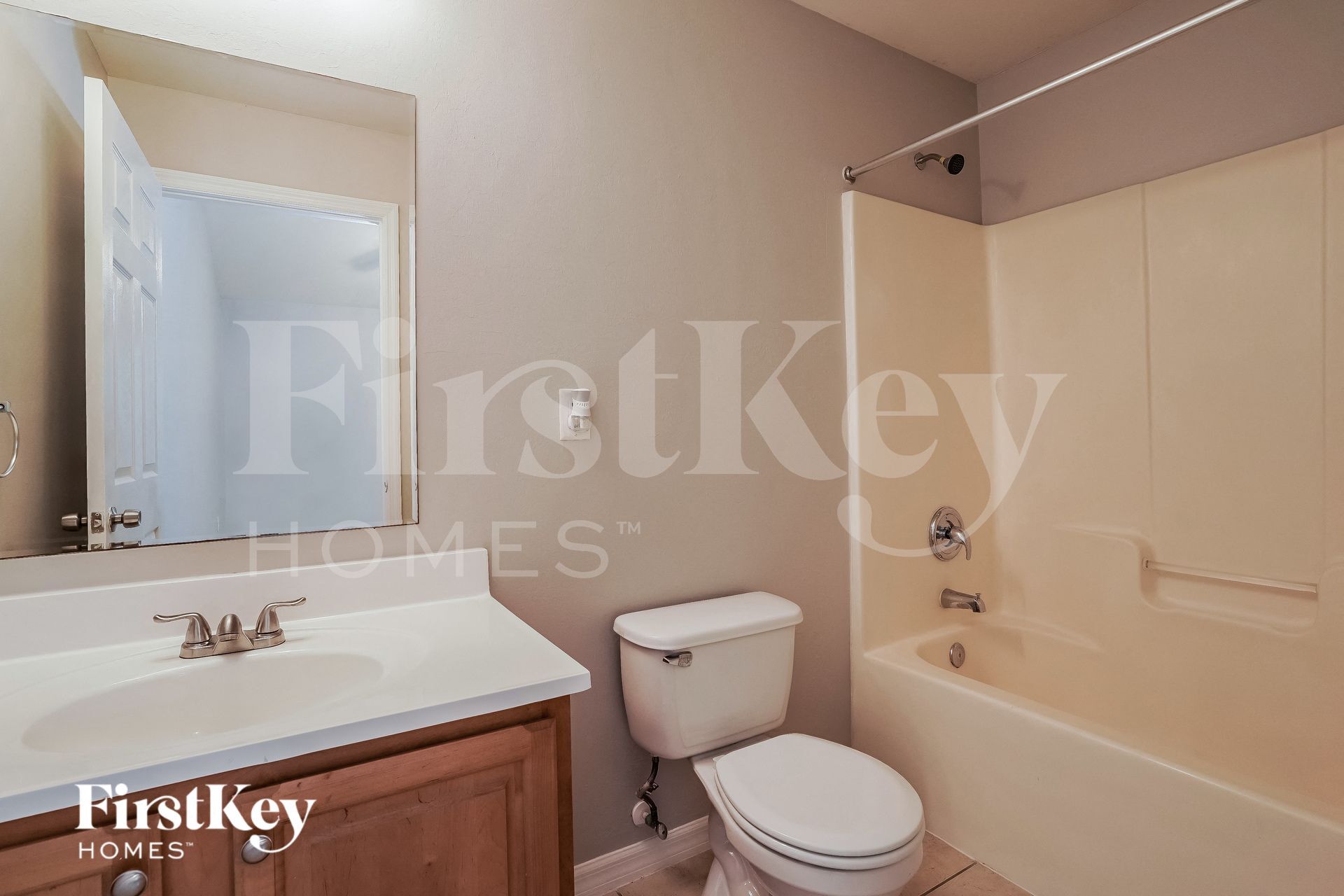 Building Photo - 317 Melissa Dr