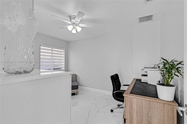 Building Photo - 15822 SW 140th St