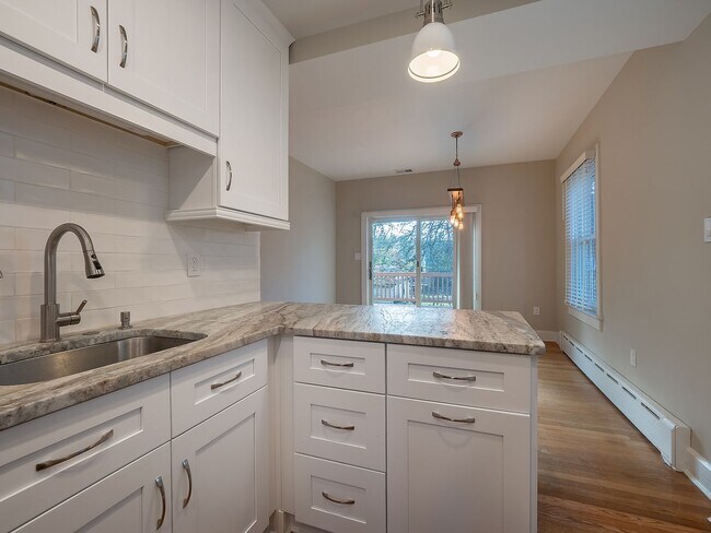 Building Photo - Charming, Renovated Bungalow in NW DC Tenley Area