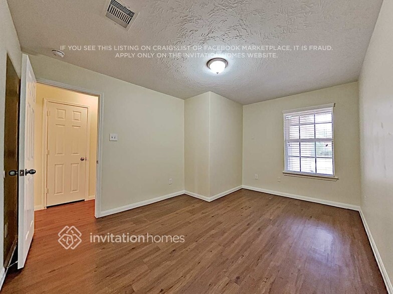 Building Photo - 4026 Hawthorn Glen Ct
