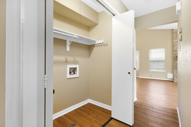 Building Photo - 8007 Forest Crossing