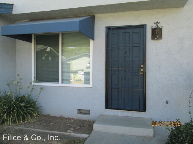 Building Photo - 8195 Parish Way