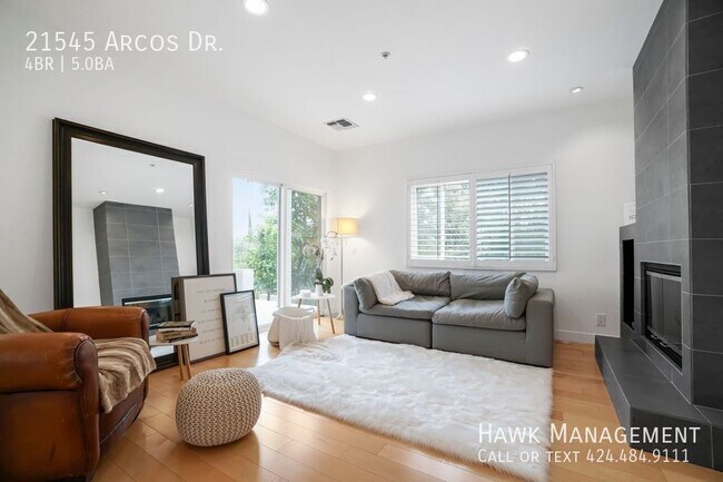 Building Photo - 21545 Arcos Dr