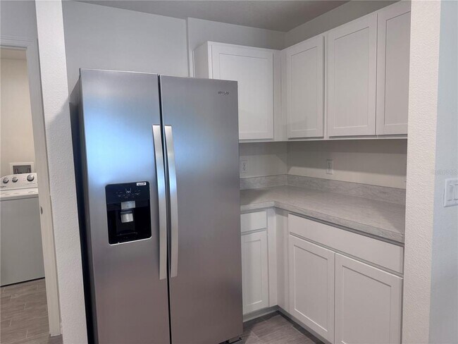 Building Photo - 76 Pine Cir Dr