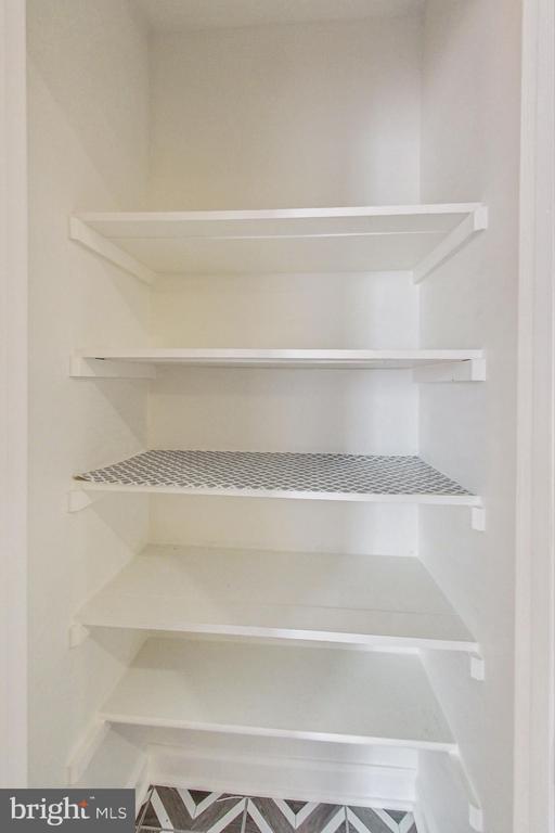 Building Photo - 5 Drumcastle Ct