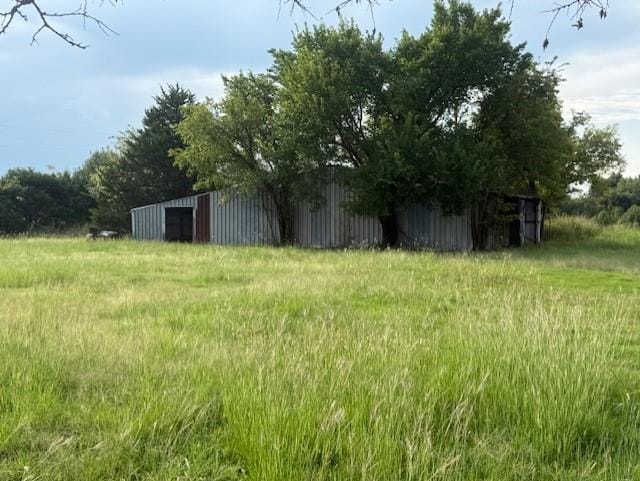 Building Photo - 8901 Rolling Meadows Dr