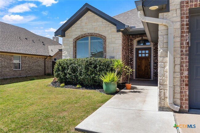 Building Photo - 2518 Inca Dove Dr