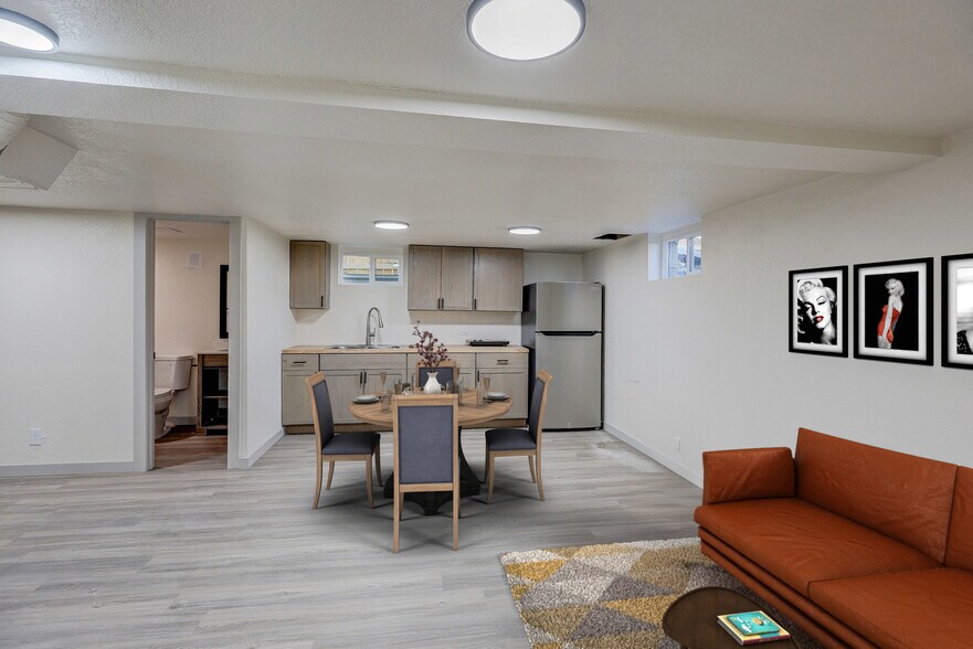 Building Photo - 2327 Fulton St