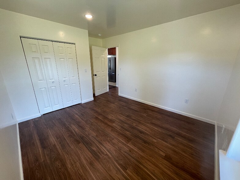 Building Photo - 4676 Fieldbrook Rd