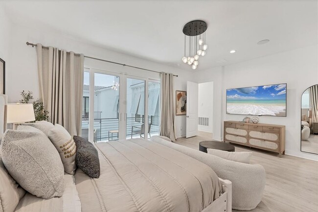 Building Photo - 6028 Red Mangrove Ln