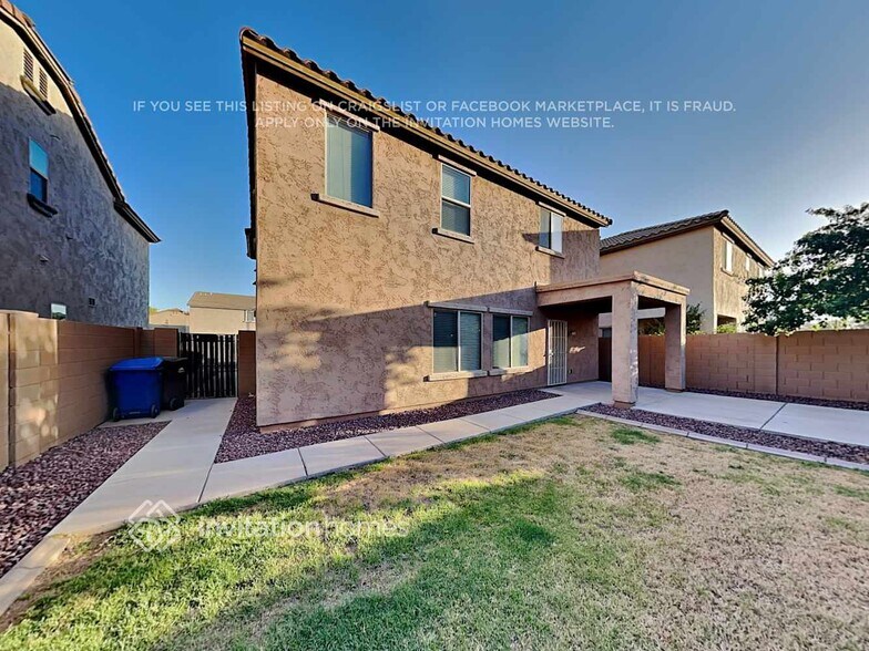 Building Photo - 11058 E Sentiero Ave