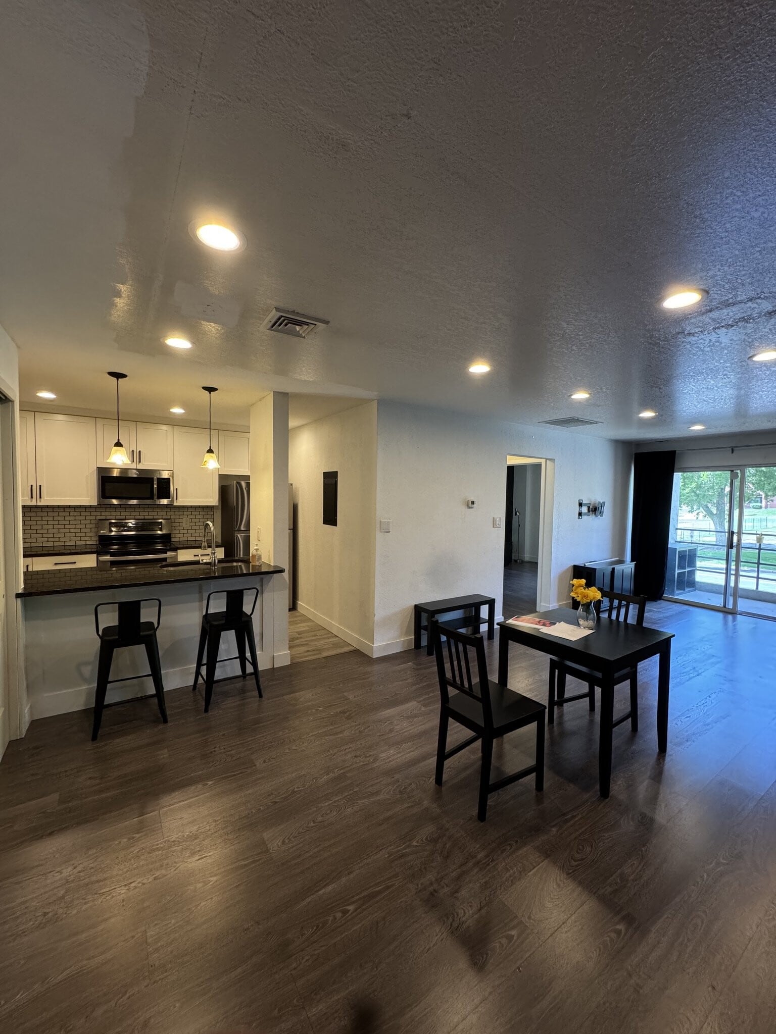 Building Photo - 110 S 800 E