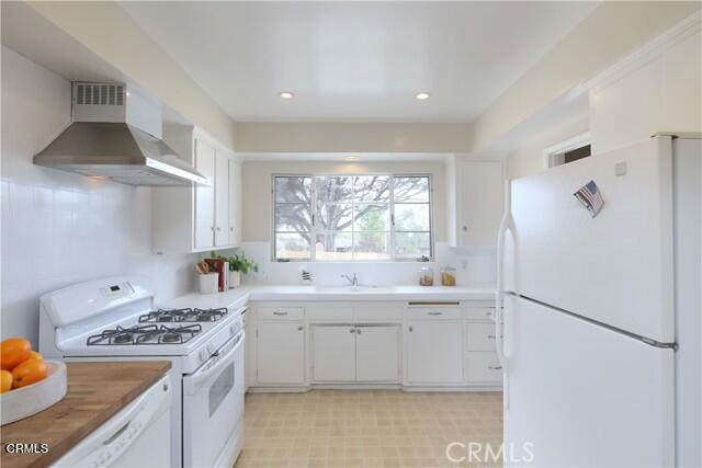 Building Photo - 1678 Midwick Dr