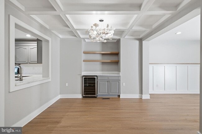 Building Photo - 12087 Edgemere Cir