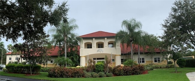 Building Photo - 11490 Villa Grand