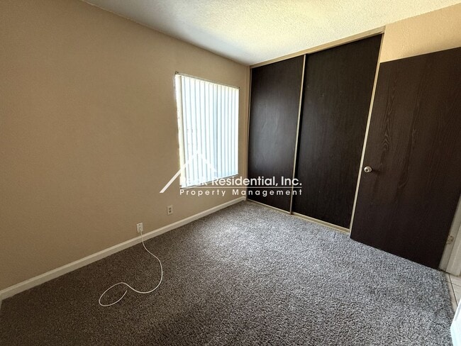 Building Photo - 8907 Rancho Grande Ct