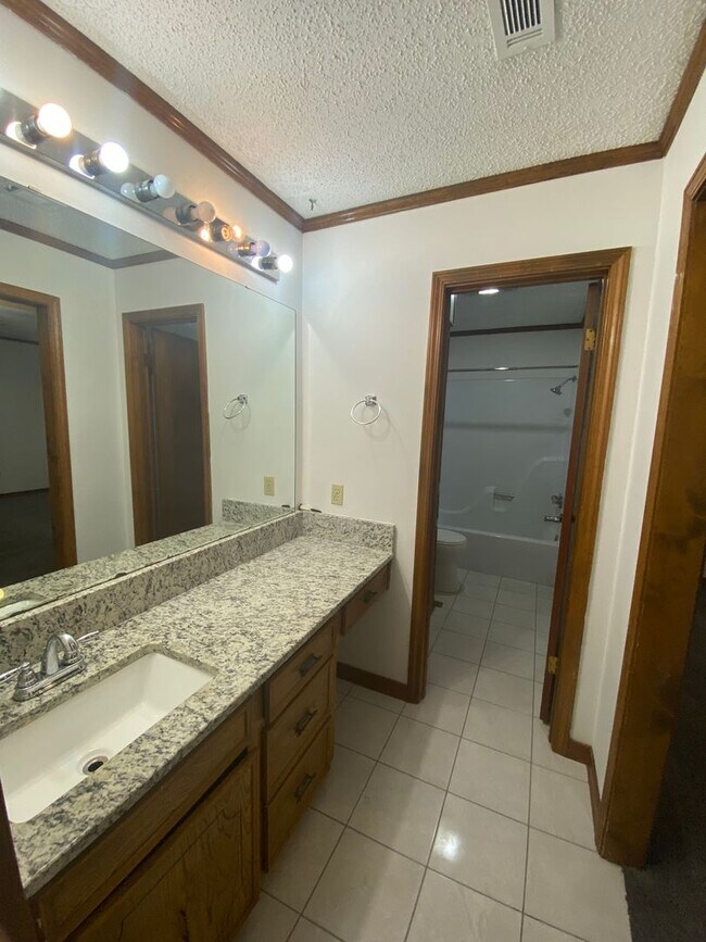 Building Photo - Brownlee Estates