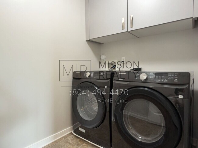 Building Photo - 4219 Hiddenwell Ln