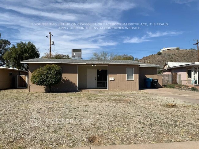 Building Photo - 9444 N 4th Ave