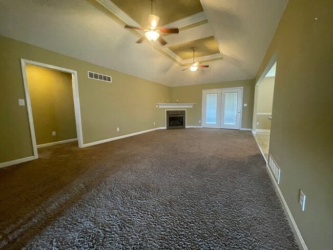 Building Photo - 5BD/4BA Single Family Home