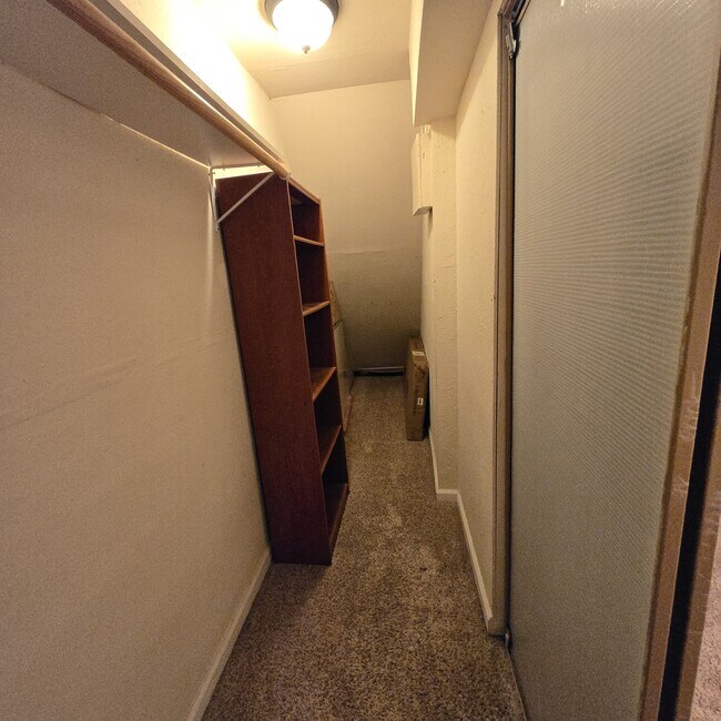 Building Photo - 4562 Gavin Woods Ct