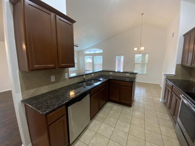 Building Photo - 6709 Mustang Creek Rd
