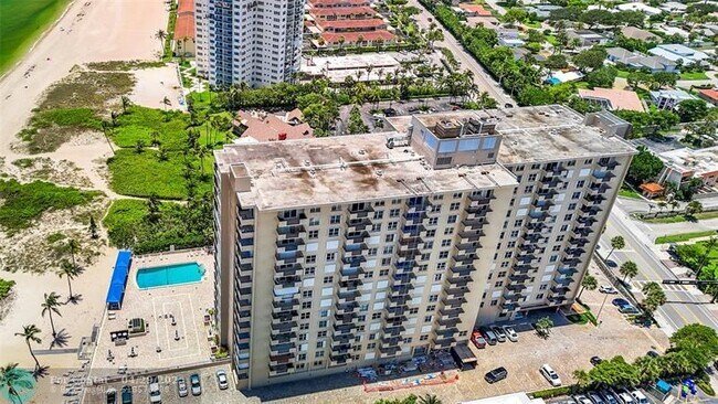 Building Photo - 2000 S Ocean Blvd