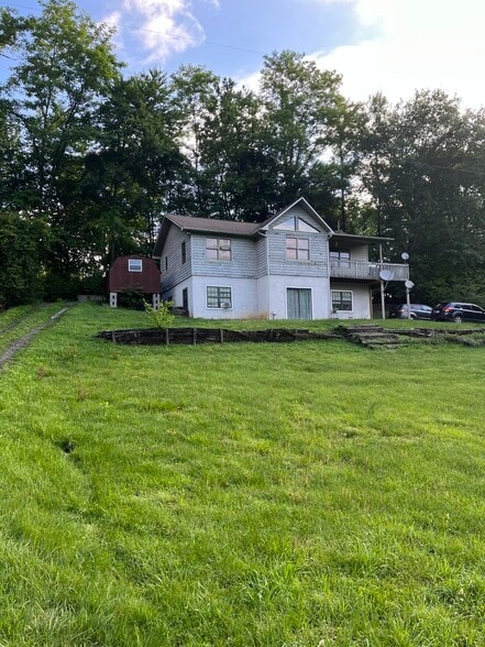 Building Photo - 28 Brown Hollow Ln