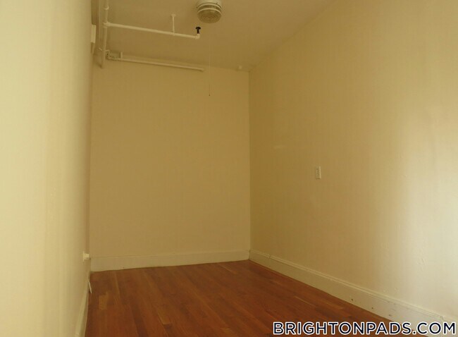 Building Photo - 1615 Commonwealth Ave