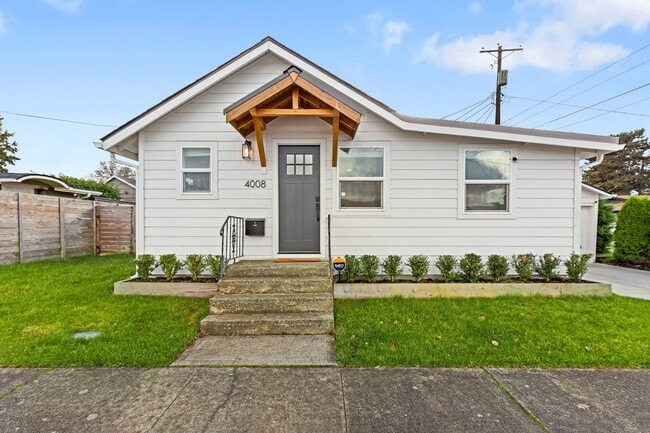 Building Photo - 4008 S 36th St