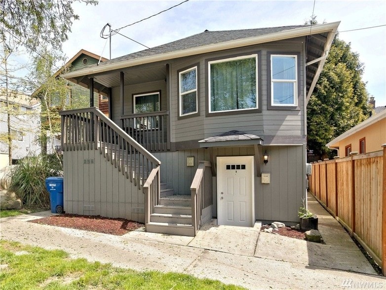 Duplex - 934 Martin Luther King Jr Way S