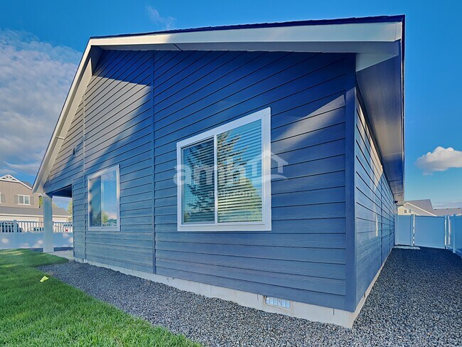 Building Photo - 5030 W White Ash Ct
