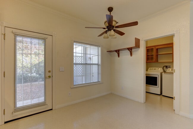 Building Photo - Home for rent in active 55+ community!