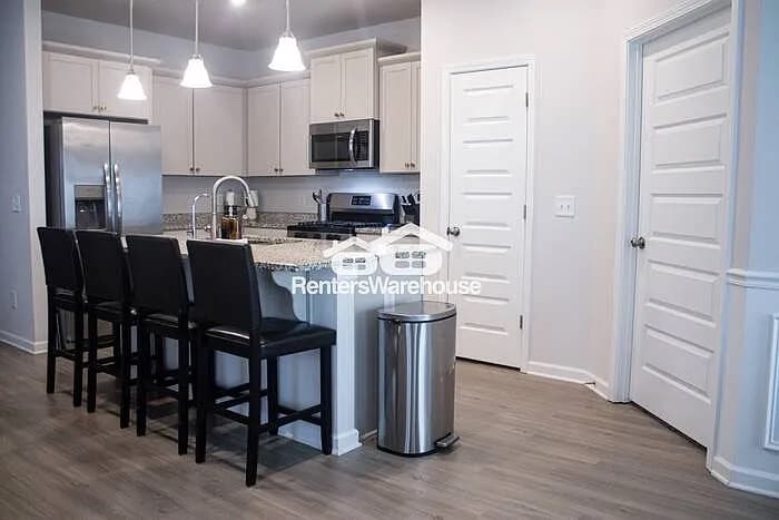 Building Photo - 5023 Pintail Dr