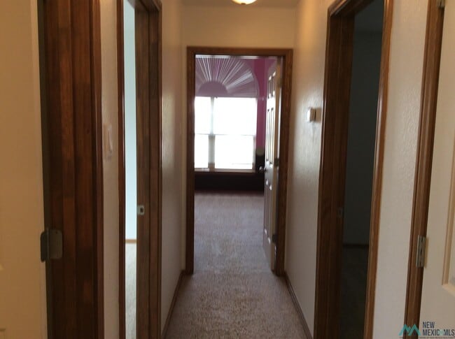Building Photo - 1705 Tiffani Ln