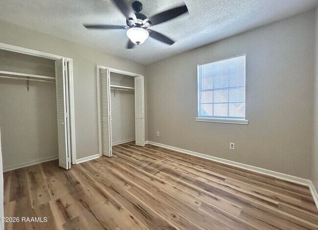 Building Photo - 109 Cheshire Cir