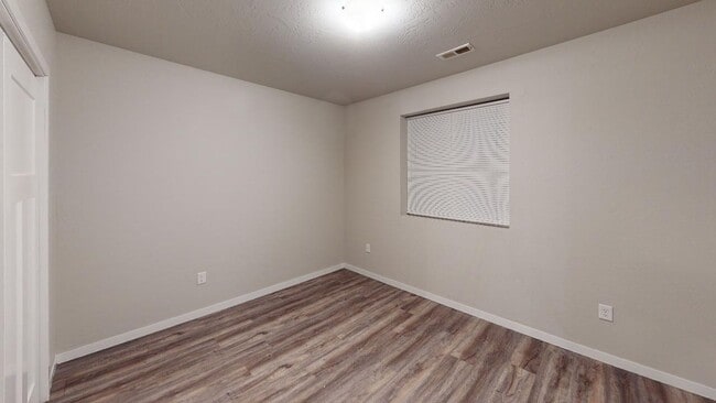 Building Photo - 607 Liberty Park Dr