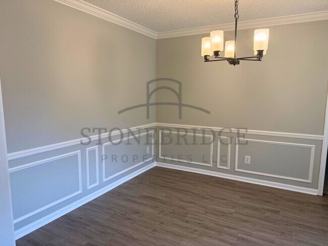 Building Photo - 3 bed, 2 bed home in Helena