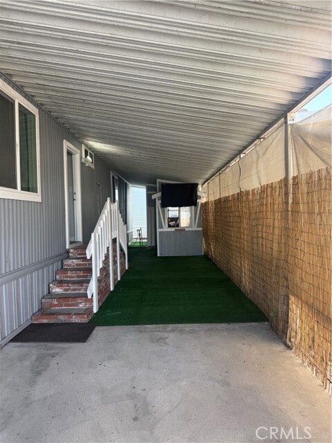 Building Photo - 21851 Newland St