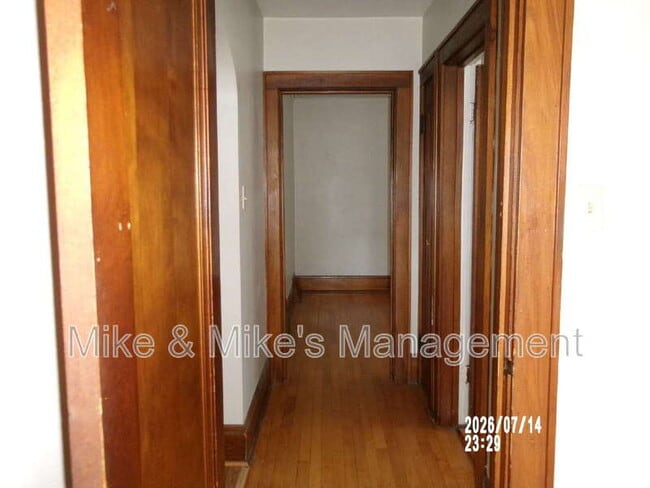 Building Photo - 2124 N 60th St