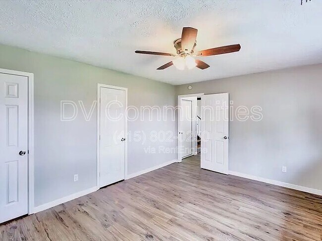 Building Photo - 10946 Gulf Valley St