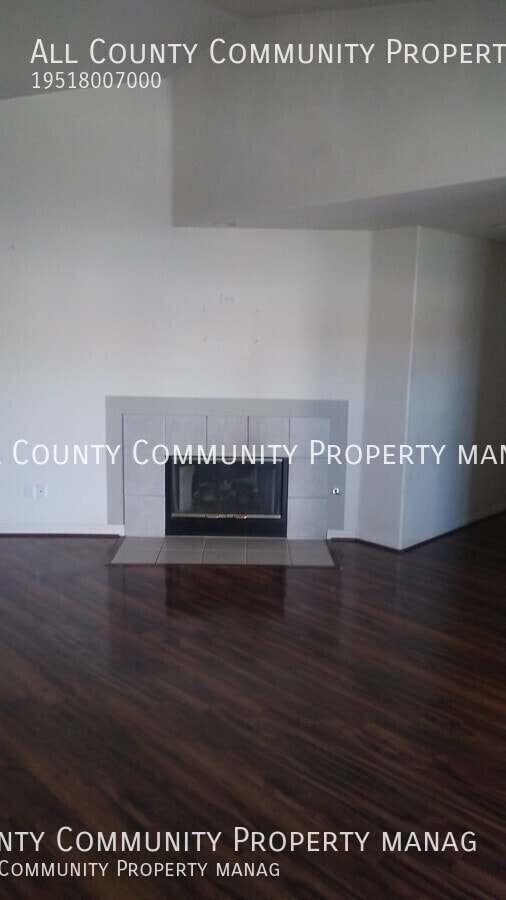 Building Photo - 8613 Bolero Dr