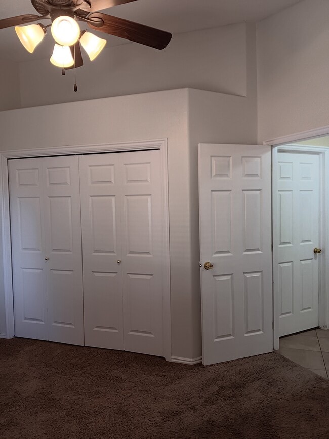 Building Photo - 528 N 2230 E